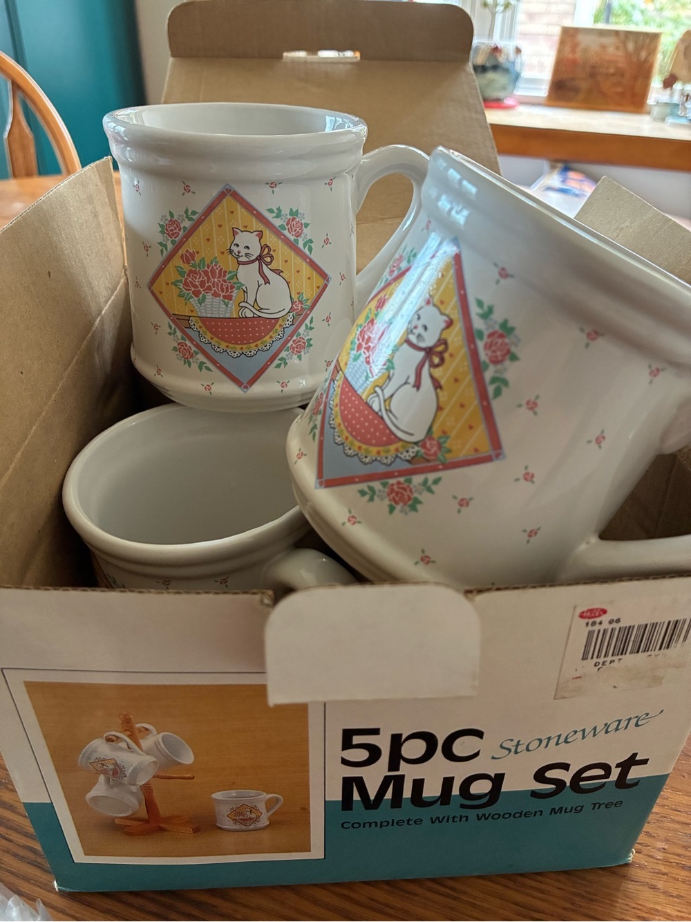Stoneware Pretty Kitty Floral Mug Set - White and Pink